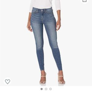 Brand new with tags. Levi skinny jeans. Size 8. Never worn.